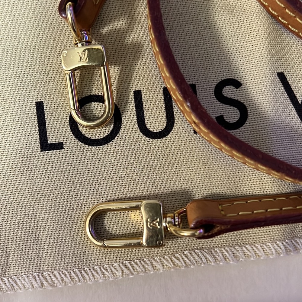100% Authentic Louis Vuitton Eva Clutch/CrossBody bag - Picture 12 of 14